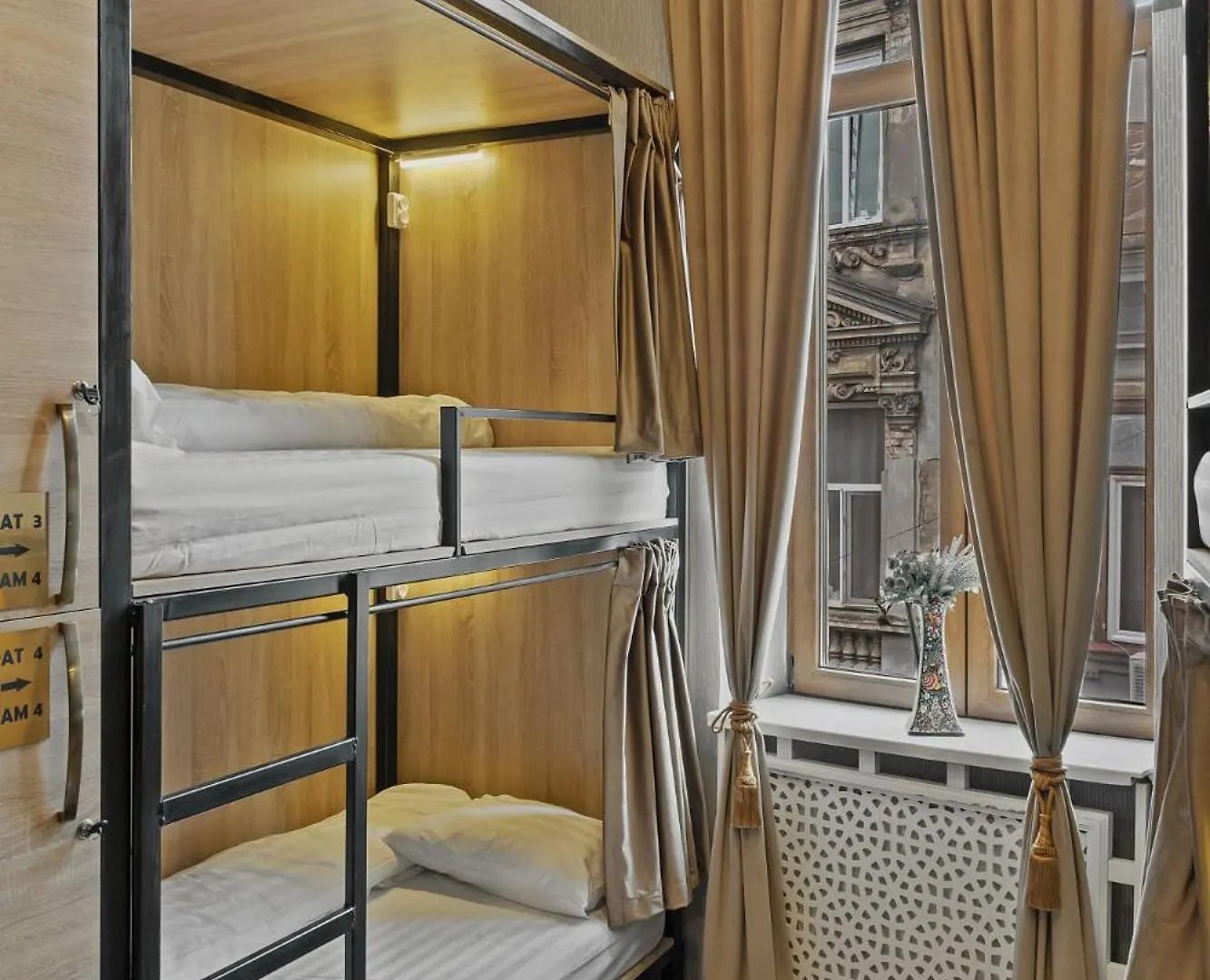 Ramana Garden Hostel - Self-Service Accommodation Bukarest 0*,  Rumänien